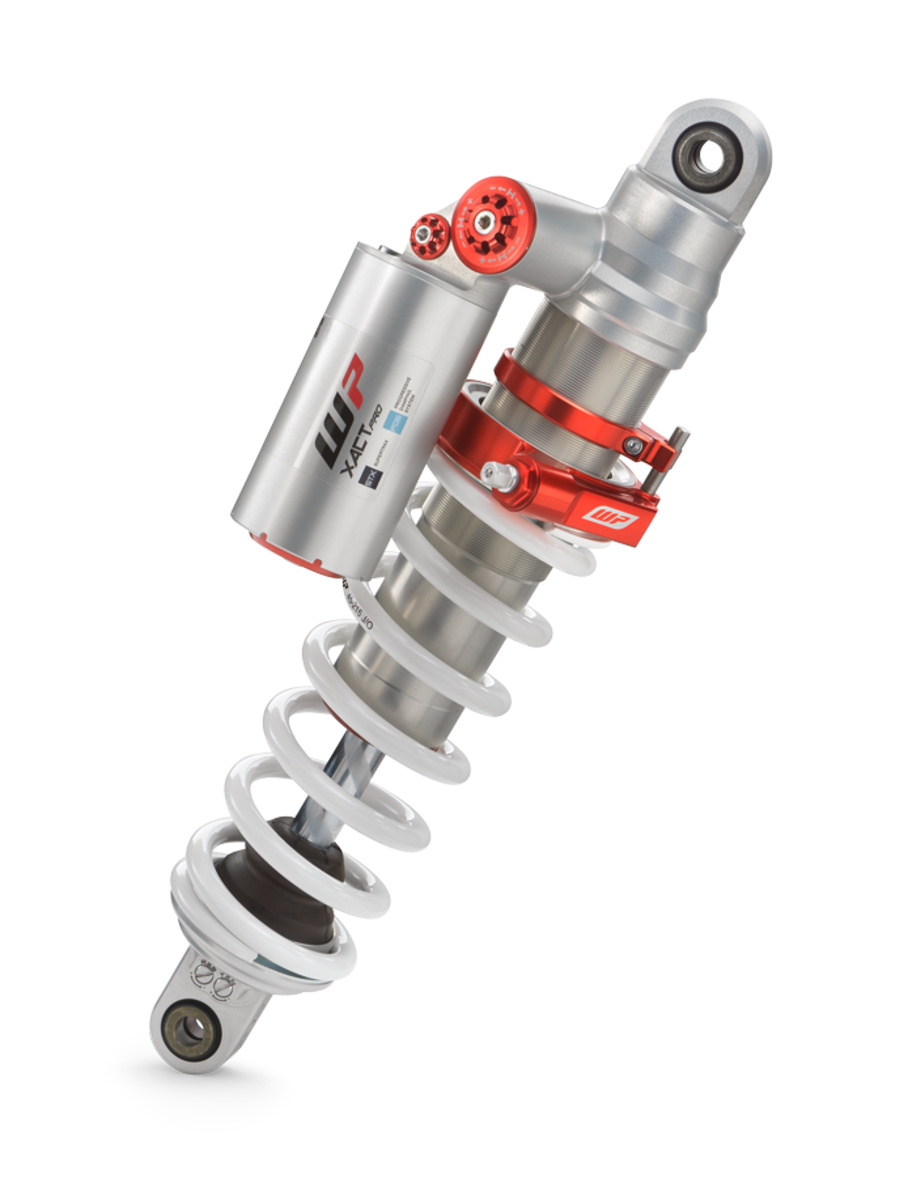 アクチェータ 2025-2026 DUCATI StreetFighter V4 レーシングサイレンサー Akrapovic 映像用ケーブル
